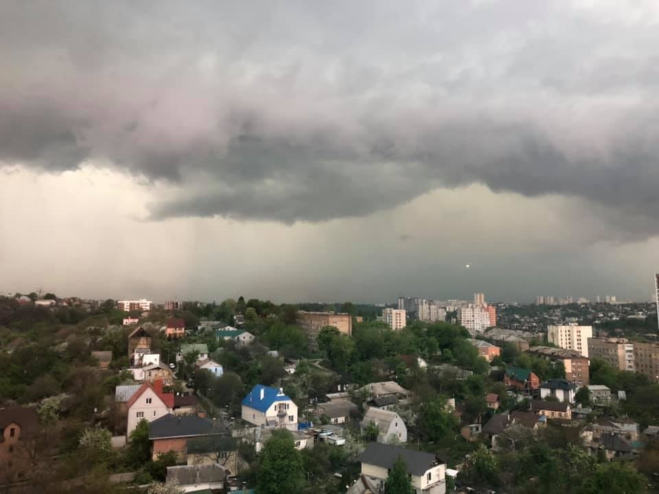 Нынешняя весна в Киеве стала уникальной: синоптик назвал причину